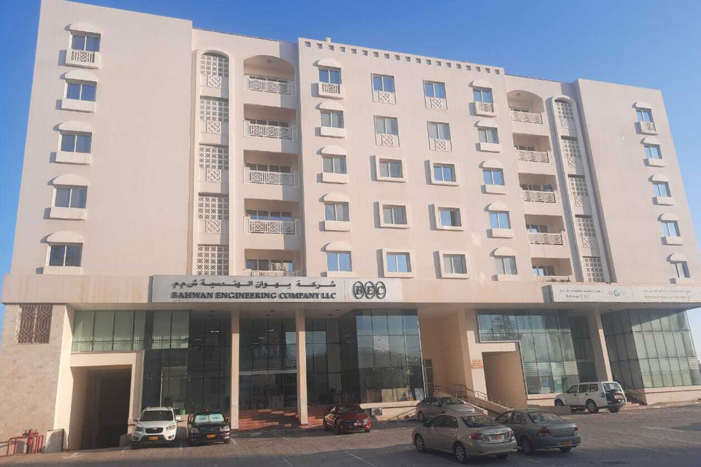 AL BASATEEN – Shops