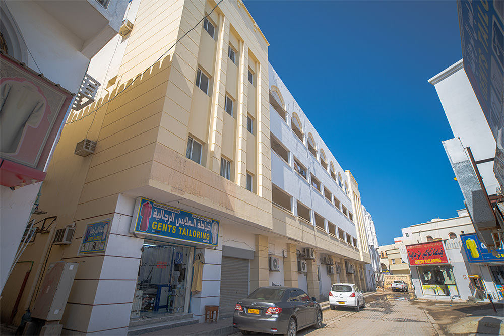 BAHWAN PLAZA – Shops